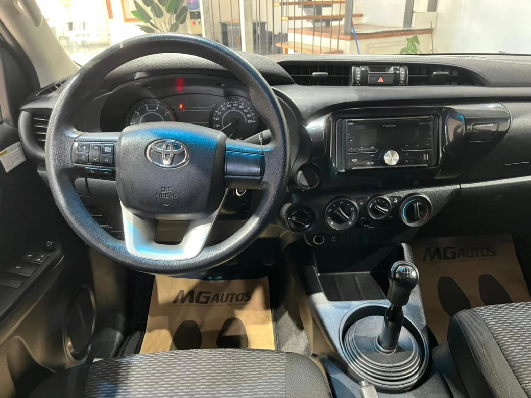 imagen 0 de vehiculo con id 2178